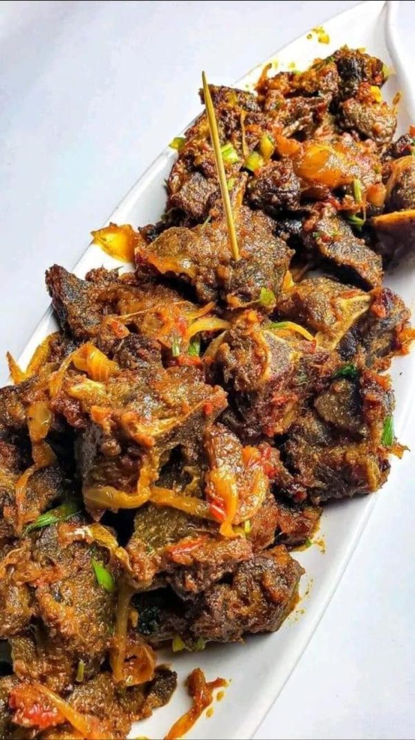 Oxtail complete or with fried plantain