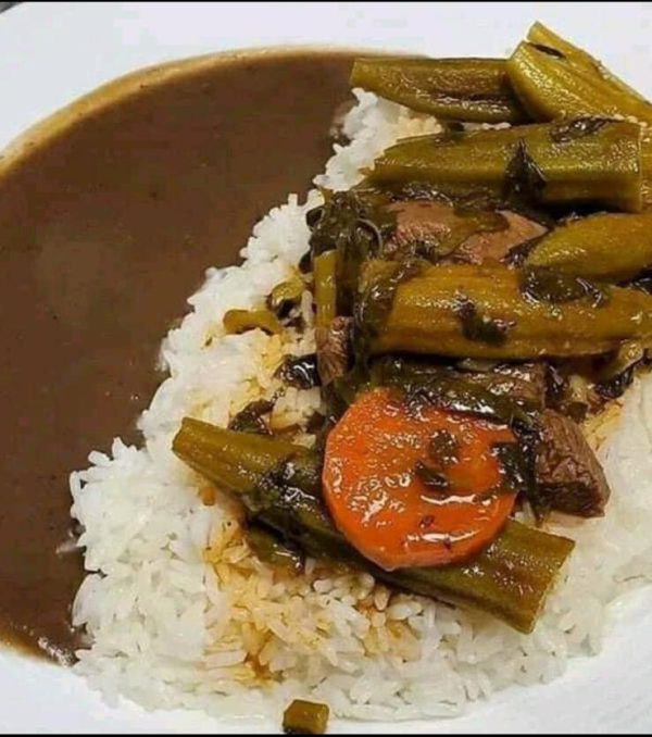 White rice, beans and calalou