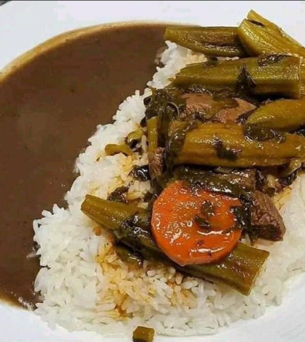 White rice, beans and calalou